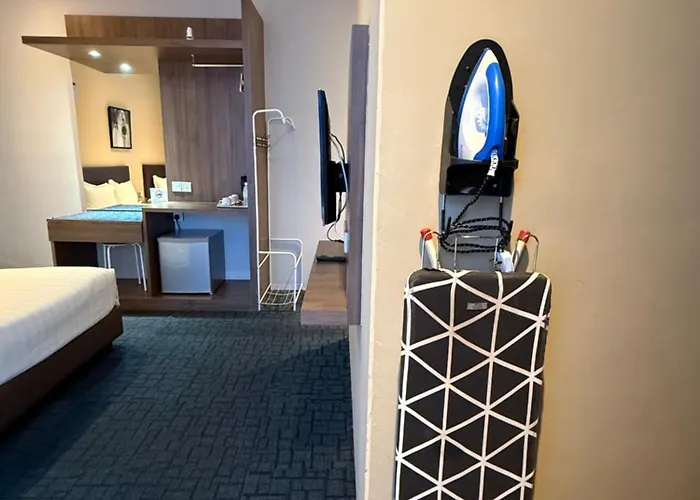 S Boutique Hotel
