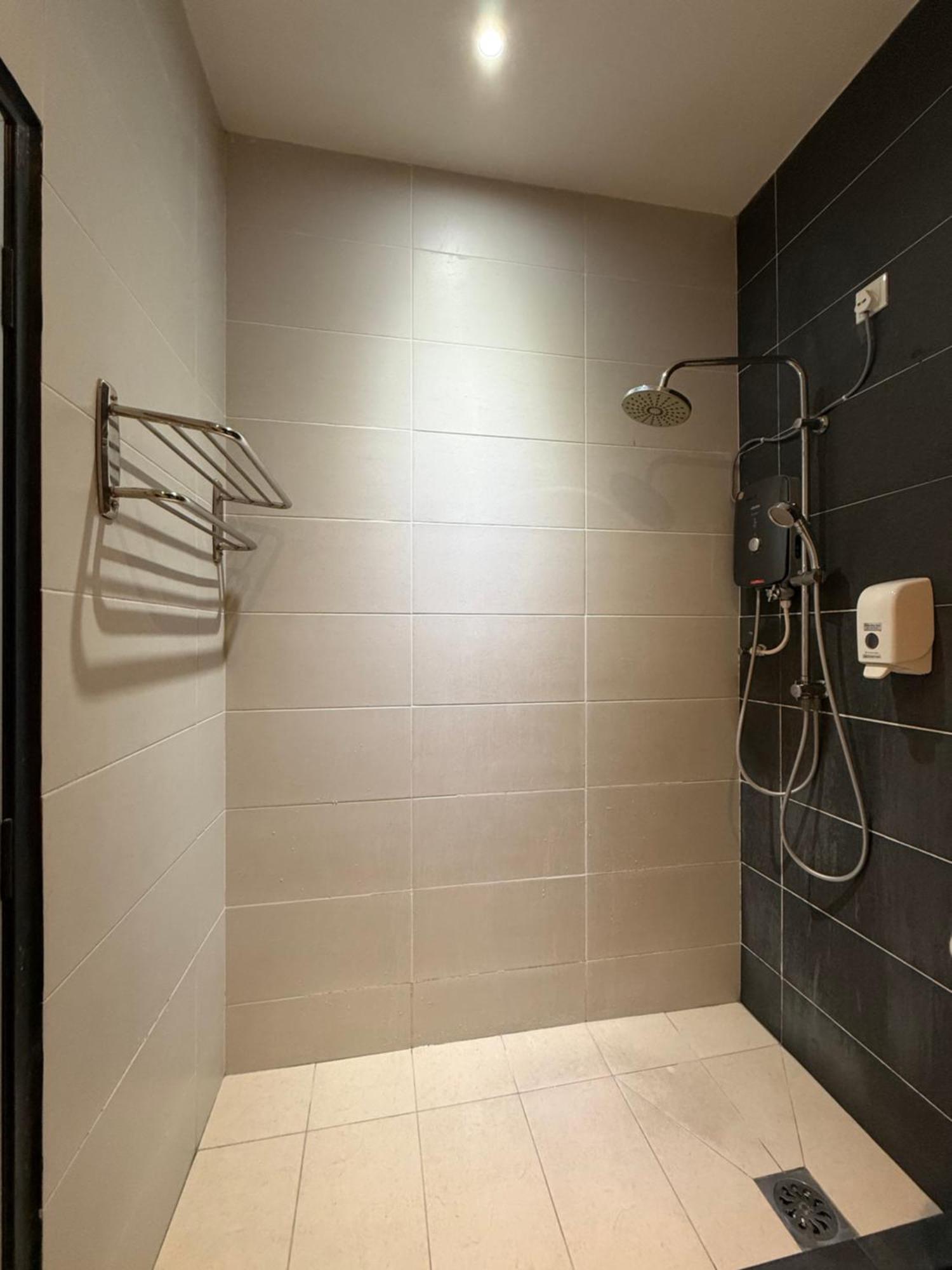 S Boutique Hotel 2*